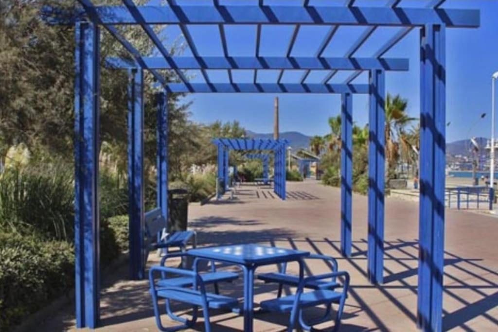 Playa Huelin Beach Malaga Exterior photo